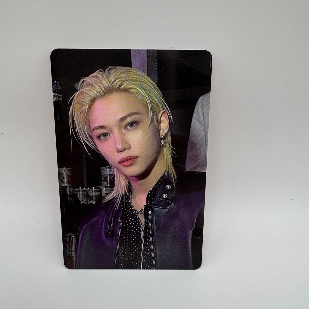 Felix DO IT hoodie photocard